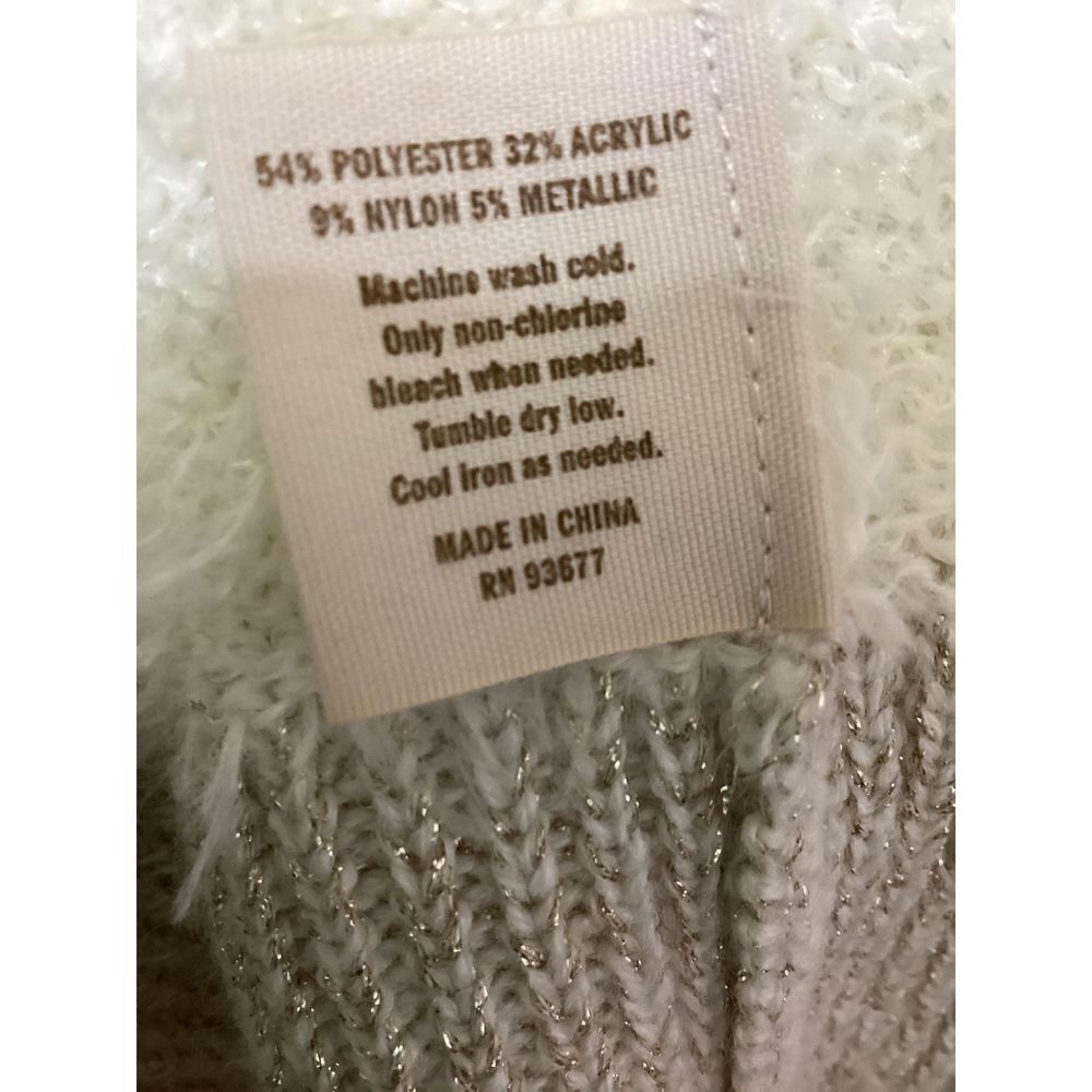 Decree Fuzzy Soft Short Sleeve Cardigan Size: XL - Picture 4 of 6